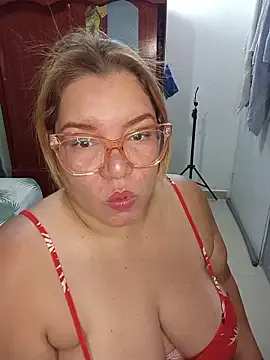 Linalicious – webcam model profile photo Image 18