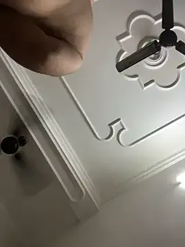 ClaireBree – webcam model profile photo Image 13