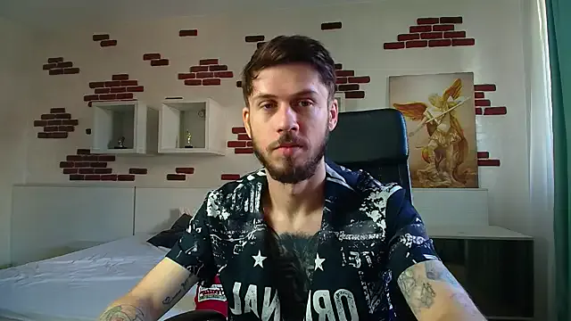  – webcam model profile photo Image 6