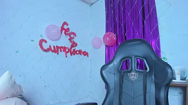 Humsafa-13 – webcam model profile photo Image 18