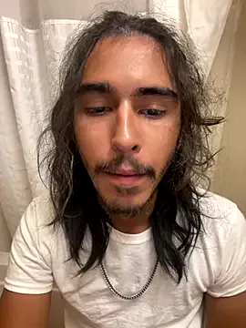 Yui-Ch – webcam model profile photo Image 8