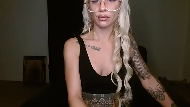 _chanMOMO_ – webcam model profile photo Image 16