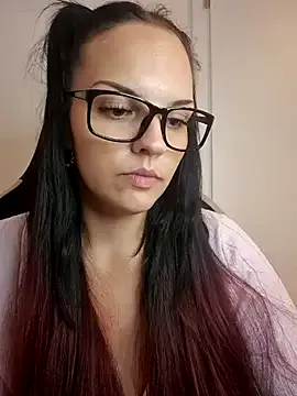  – webcam model profile photo Image 7