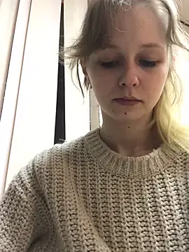 julie-bae's Thumb Image
