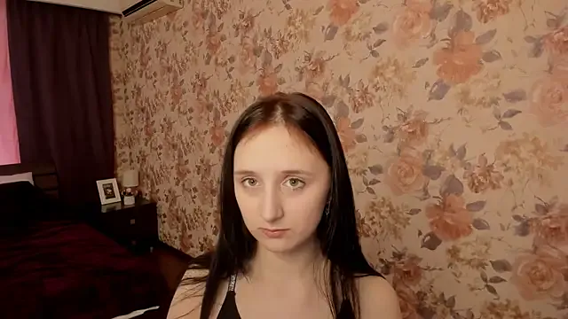 JulietMonli Image 6