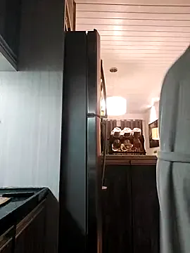 Aryrosee – webcam model profile photo Image 4