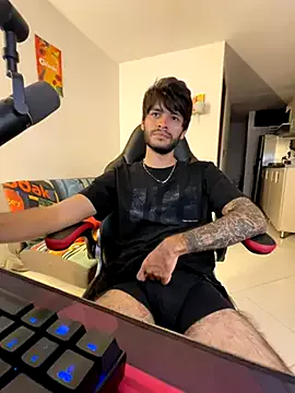 kai101010 – webcam model profile photo Image 14