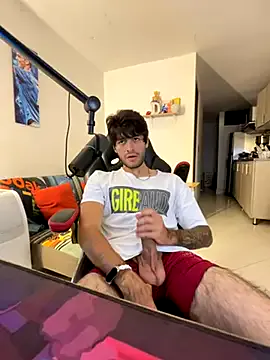 kai101010 – webcam model profile photo Image 7