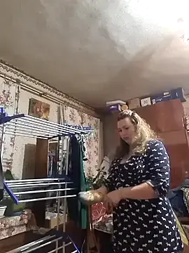 Mia--meow – webcam model profile photo Image 10