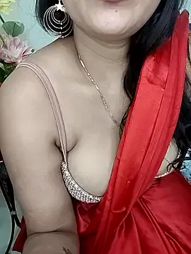 kaamuk_shweta Image 15