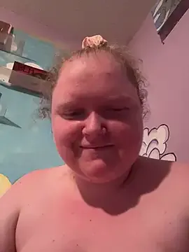 roouse – webcam model profile photo Image 8