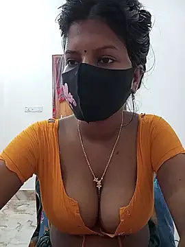 Mia--meow – webcam model profile photo Image 2