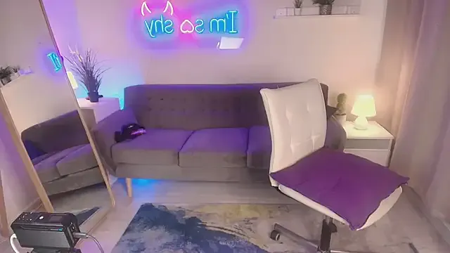 RollDolls – webcam model profile photo Image 7