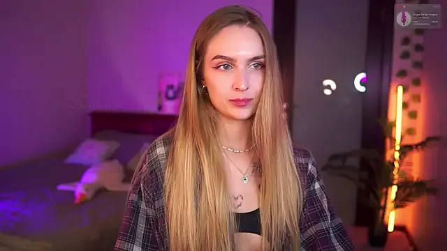 Mia--meow – webcam model profile photo Image 18