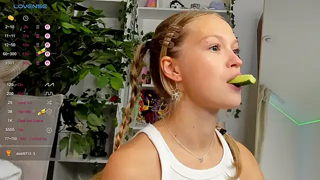 Rodrigues_Lucas – webcam model profile photo Image 9