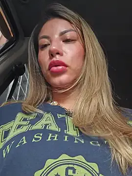  – webcam model profile photo Image 15