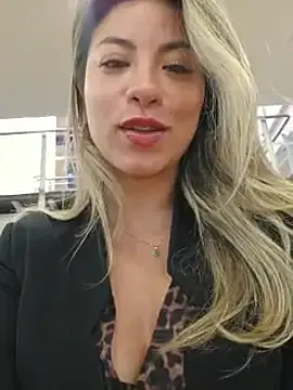 – webcam model profile photo Image 8