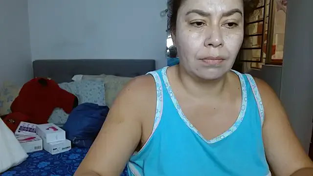  – webcam model profile photo Image 17