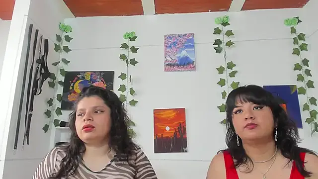 Mia--meow – webcam model profile photo Image 15