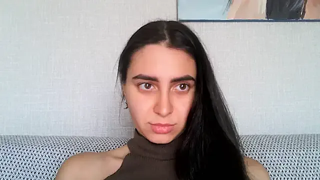 Megu_Melon – webcam model profile photo Image 12