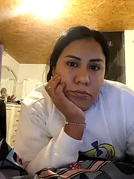 ManaMi-maru – webcam model profile photo Image 3