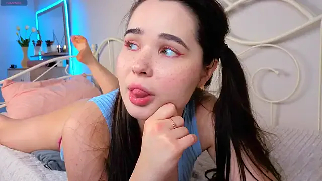 demieliss – webcam model profile photo Image 17