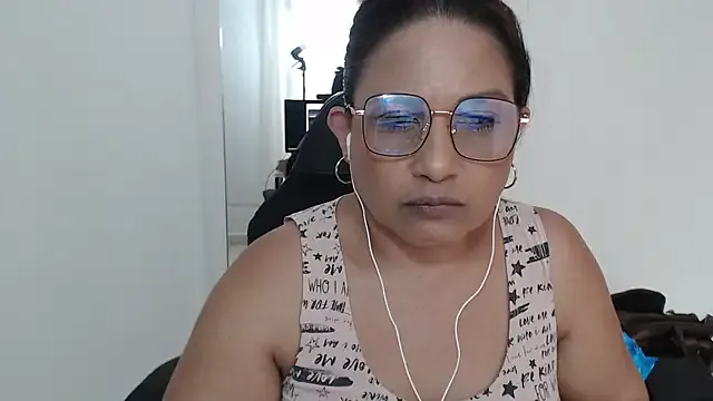 dirtypub – webcam model profile photo Image 16