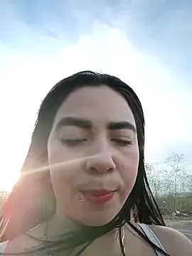 Maddy_Rouse_ on FreeCamNet Image 14