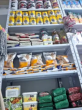 roouse – webcam model profile photo Image 15