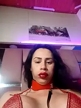 roouse – webcam model profile photo Image 7