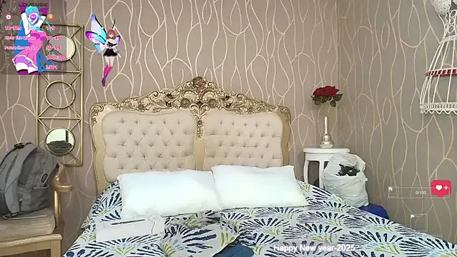 roouse – webcam model profile photo Image 12