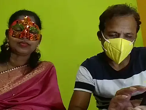 seraphine23 – webcam model profile photo Image 2