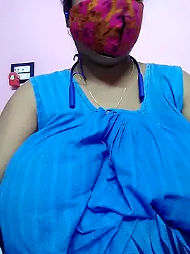 winter11 – webcam model profile photo Image 6