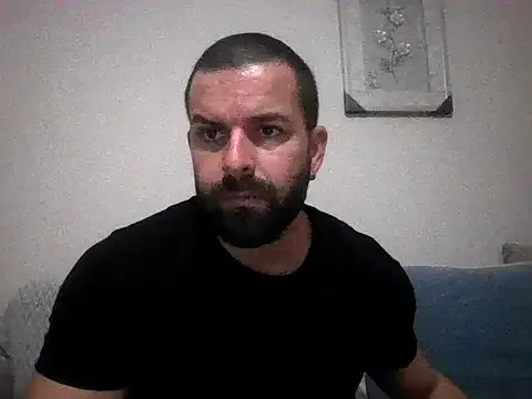 DominantAlex18 on FreeCamNet Image 2