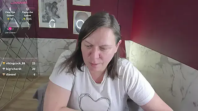 BelleLouiseVp – webcam model profile photo Image 6