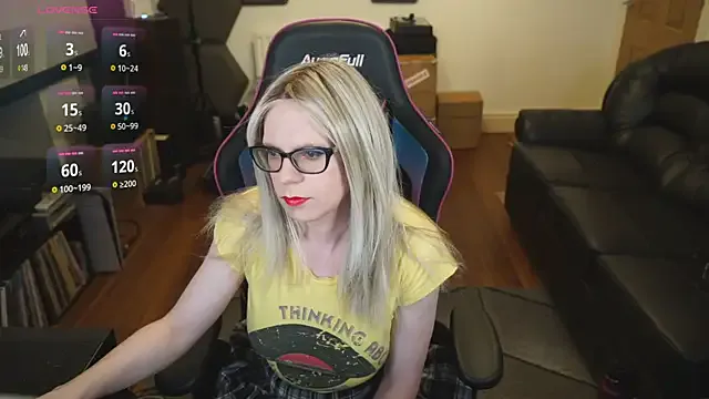 _Alicee_1 – webcam model profile photo Image 3