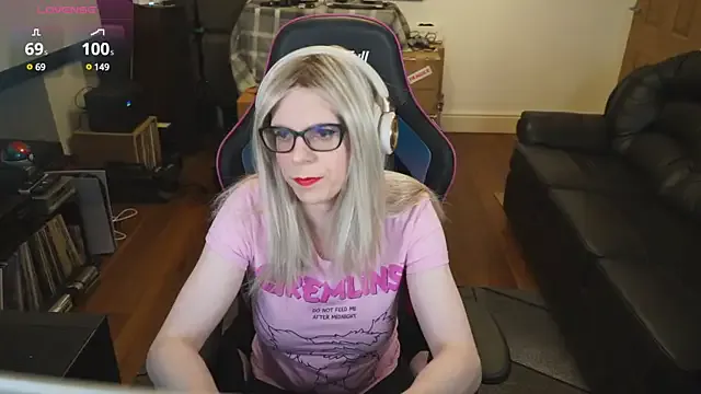 _Alicee_1 – webcam model profile photo Image 5