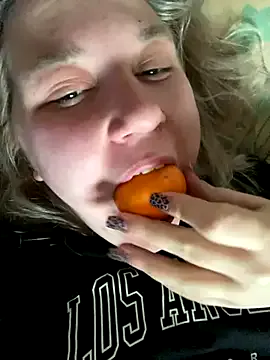  – webcam model profile photo Image 15