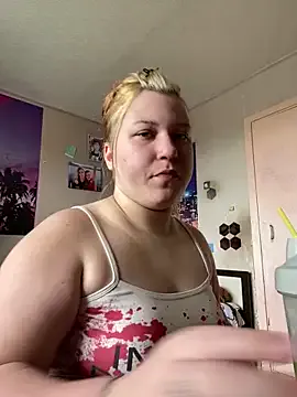  – webcam model profile photo Image 6