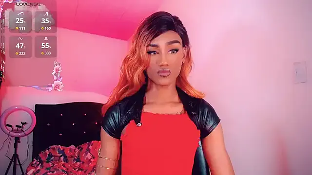 maataaan – webcam model profile photo Image 10