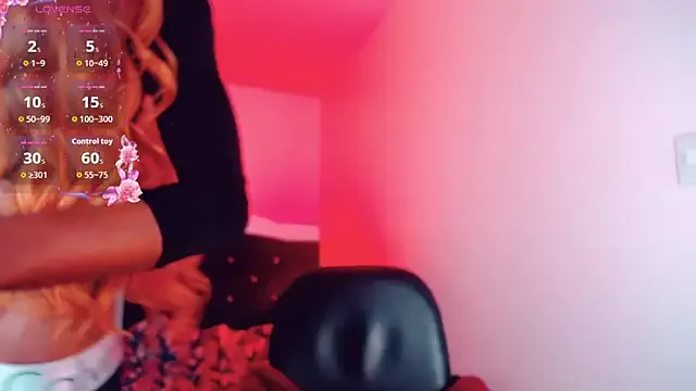 maataaan – webcam model profile photo Image 12