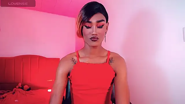 maataaan – webcam model profile photo Image 2