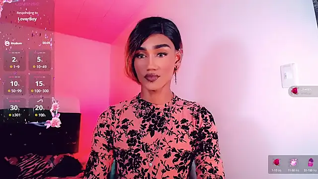 maataaan – webcam model profile photo Image 8