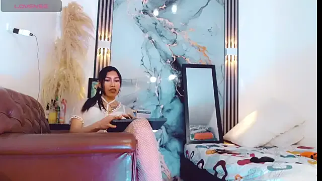 yourladycess_ – webcam model profile photo Image 3