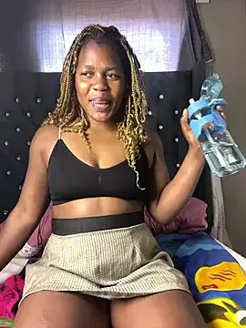 Nonchan_ – webcam model profile photo Image 3