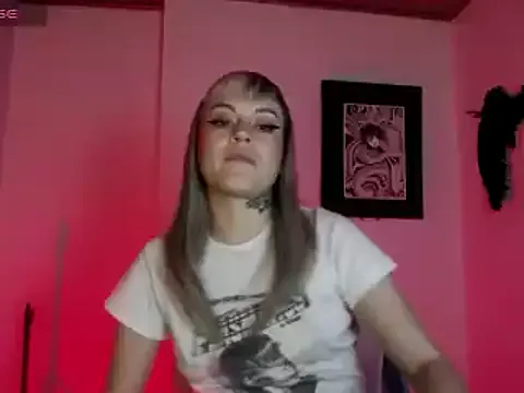  – webcam model profile photo Image 7