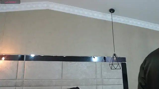 lavetax1 – webcam model profile photo Image 11