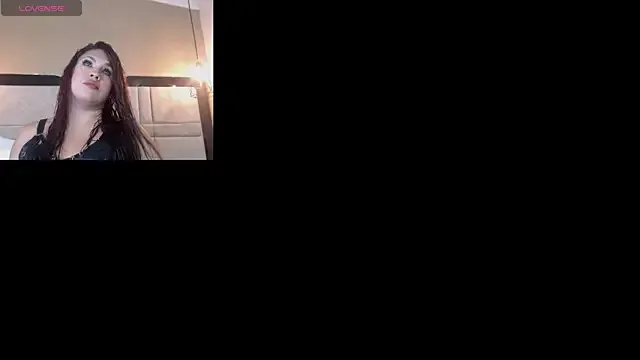 lavetax1 – webcam model profile photo Image 9