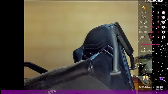 FroggyAnna – webcam model profile photo Image 15