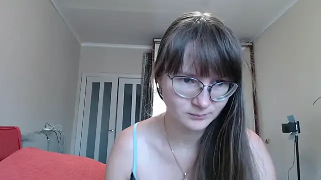 maataaan – webcam model profile photo Image 16